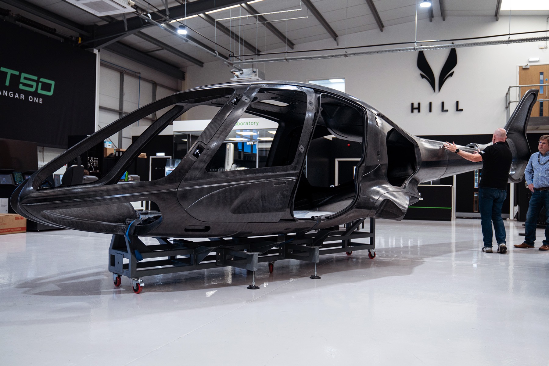 About Us - HILL HELICOPTERS